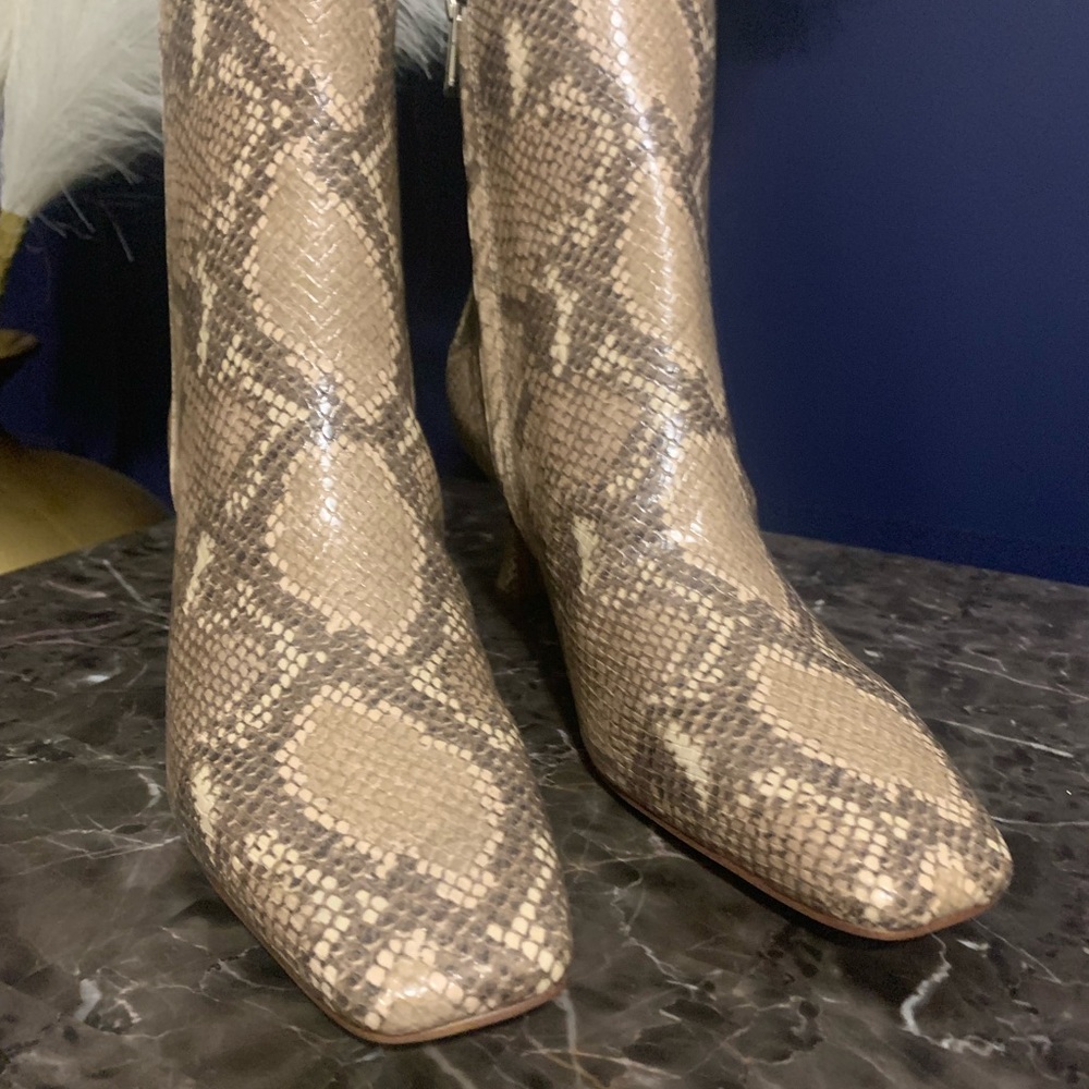SAM EDELMAN Snakeskin Patterned Women's Boots NWOB!!!!